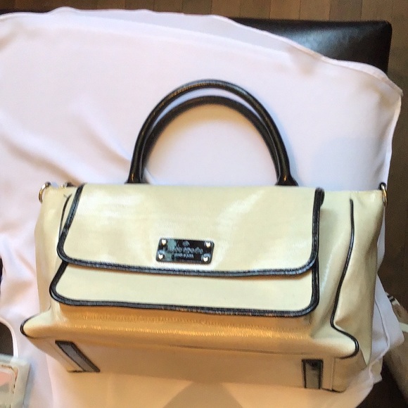 Beautiful work bag. - Picture 3 of 7